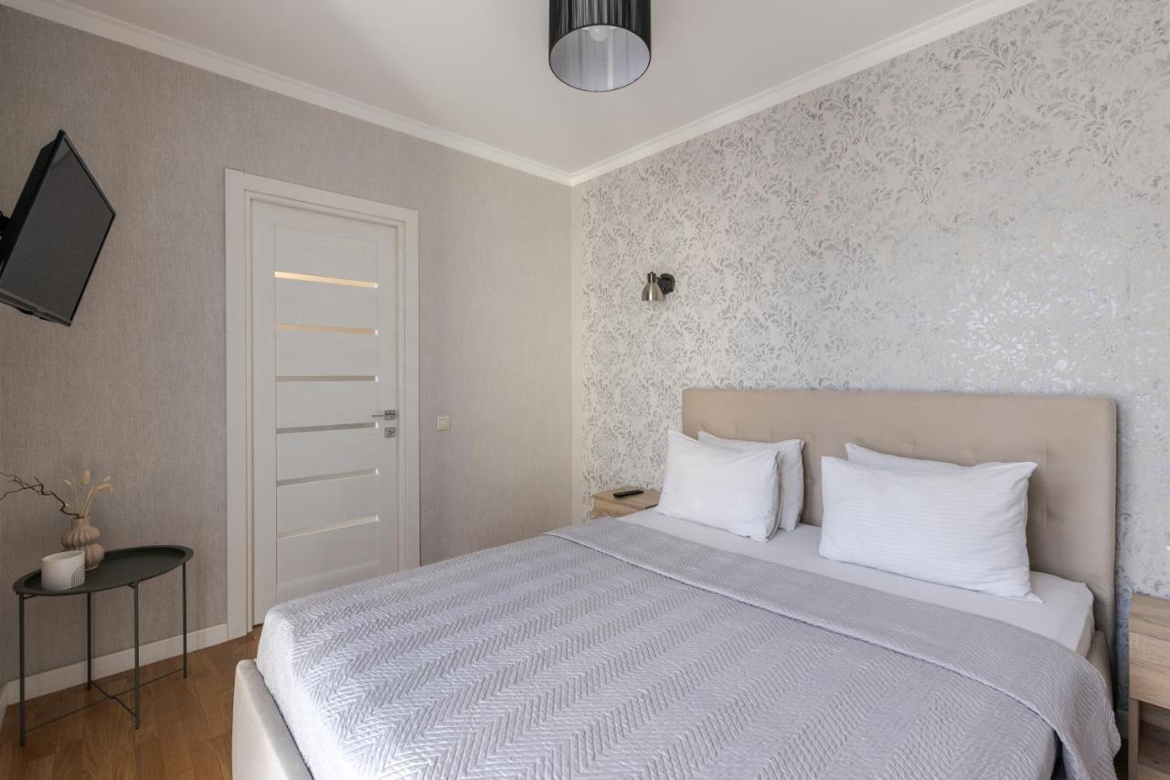 Apartment Inshiapartments On Hazova Str